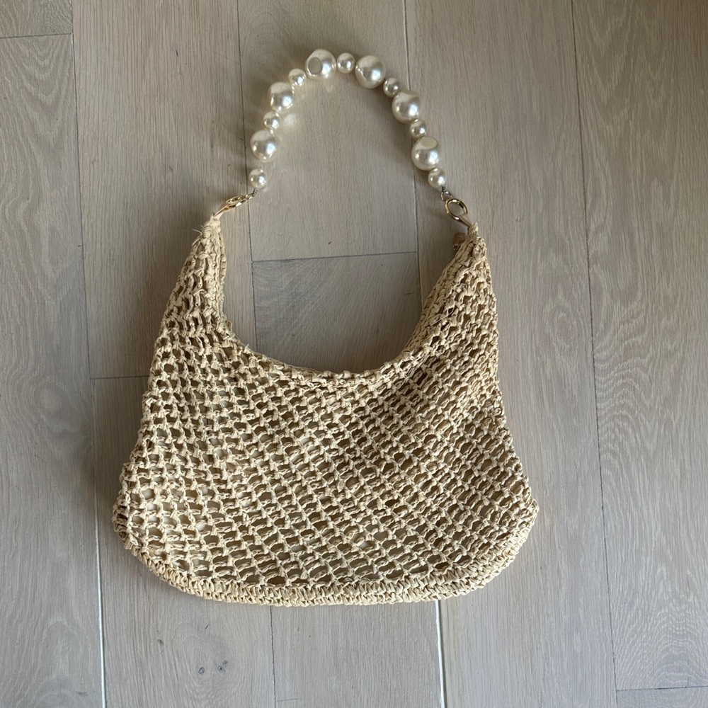 BTB Los Angeles Straw Bag with Pearl Handle